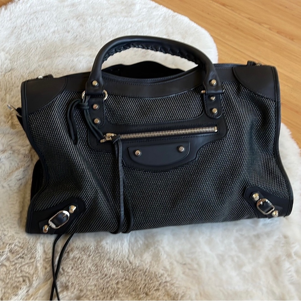Balenciaga Classic City Medium Bag in Black Canvas and Leather
